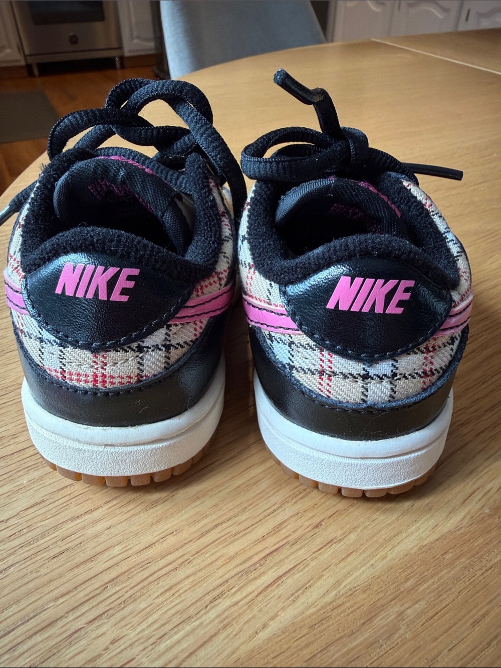 Nike Kids Black Toddler Sneakers with Pink Swoosh and Plaid Panels - Picture 3 of 5
